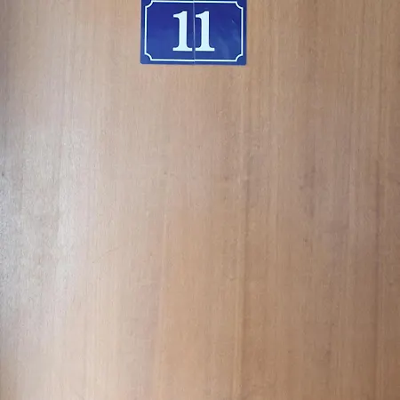 Kam * Vlora