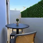 Kam